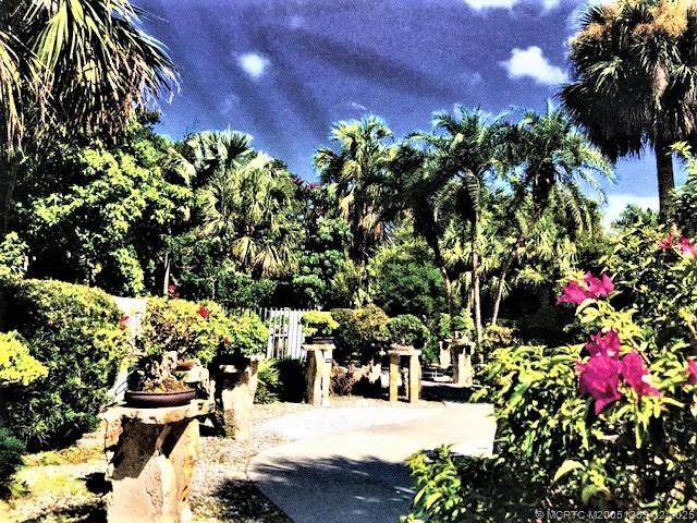 Building Photo - 4210 Gator Trace Ave