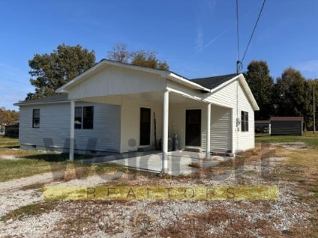 Primary Photo - Cute Home for Rent in Marmaduke