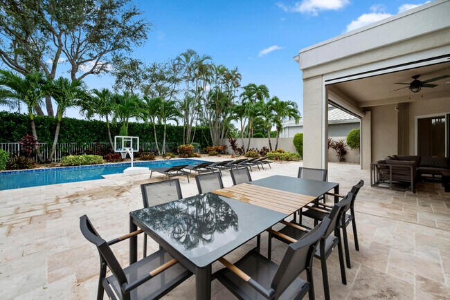 Building Photo - 17371 Bridleway Trail
