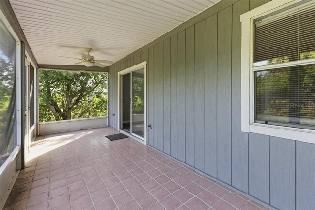 Building Photo - 10340 Kidron Ave