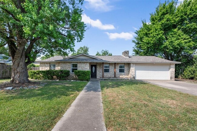 Primary Photo - 2506 Oak Ln