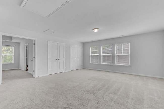 Building Photo - 129 Nolin Rd