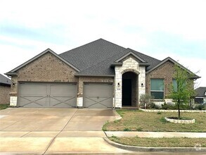 Building Photo - 1008 Virginia Dr