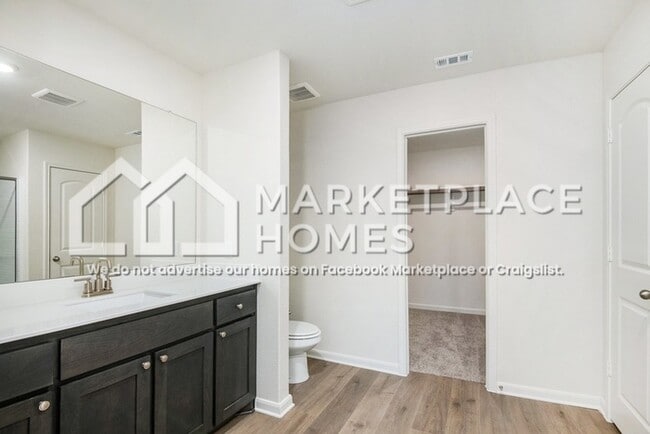 Building Photo - 11020 Gray Mare Dr