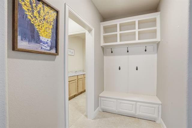 Building Photo - 1413 Nutmeg Ct