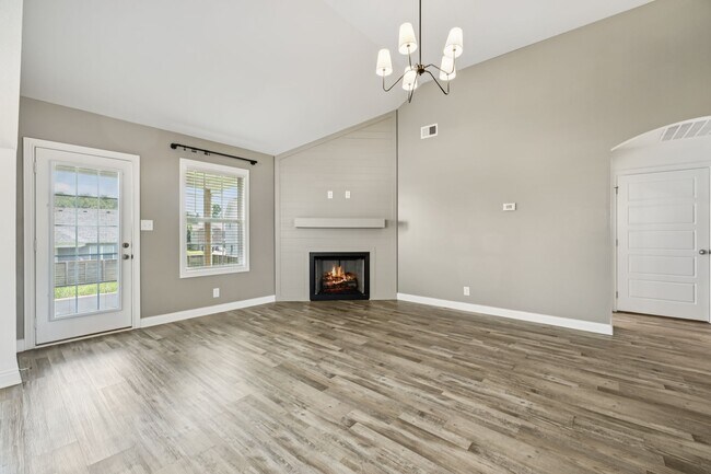 Building Photo - 219 Dugger Dr