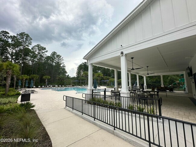 Building Photo - 412 Dalton Ml Dr