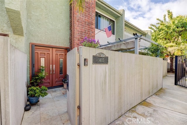 Building Photo - 1405 Goodman Ave