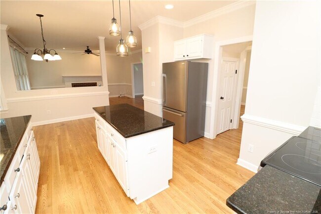 Building Photo - 107 Hardaway Ct