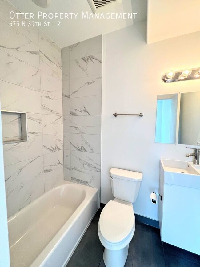 Building Photo - 675 N 39th St