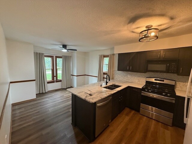 Building Photo - 897 Cornell Ct