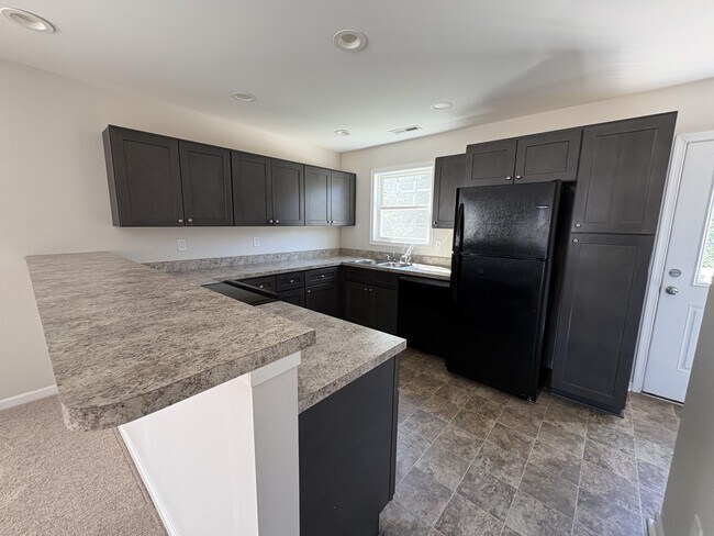 Building Photo - 6 Jackmia Way