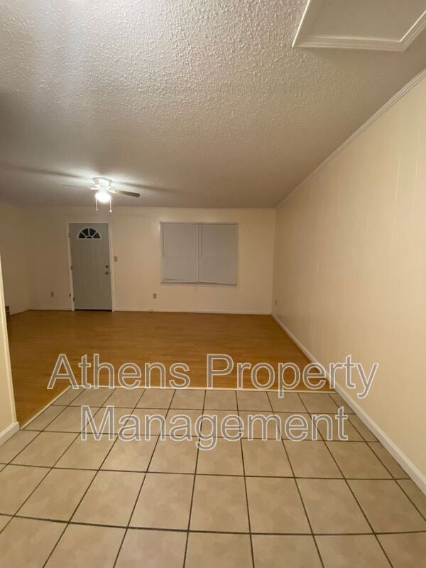 Building Photo - 185 Shoemaker Ct