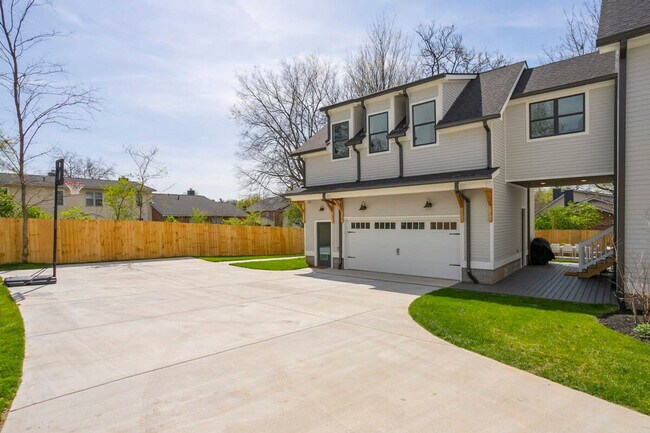 Building Photo - 106 Walnut Hill Dr