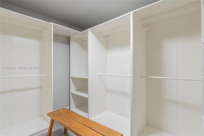 Building Photo - 1174 Garfield St