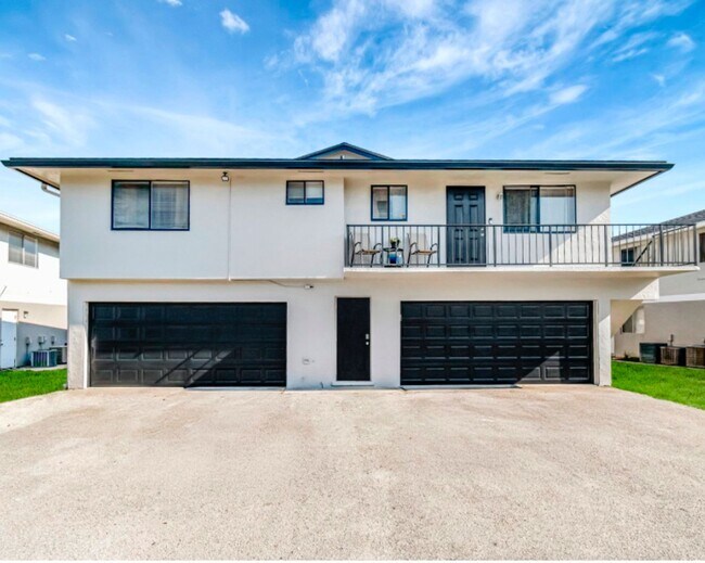 Building Photo - 1ST Floor FULLy Renovated * Garage Parking...