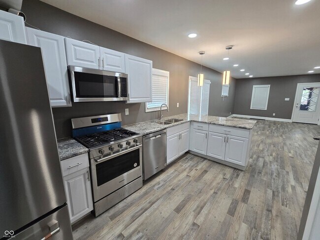 Building Photo - 2035 S Pennsylvania St