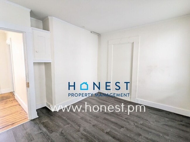 Building Photo - 30 Sewall St