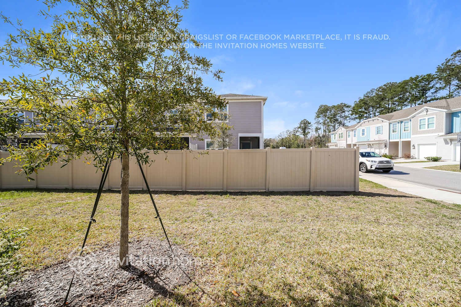 Building Photo - 1340 Grassland Ave