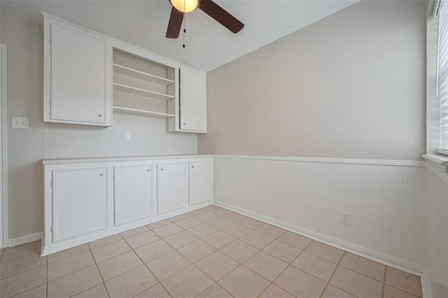 Building Photo - 1318 Bellgrove Dr