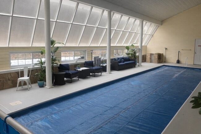 Building Photo - 2785 Tyn Rhos Rd