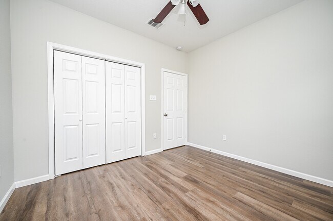 Building Photo - 4632 Galesburg St