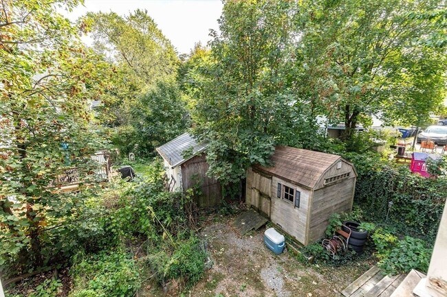 Building Photo - 148 Albion St