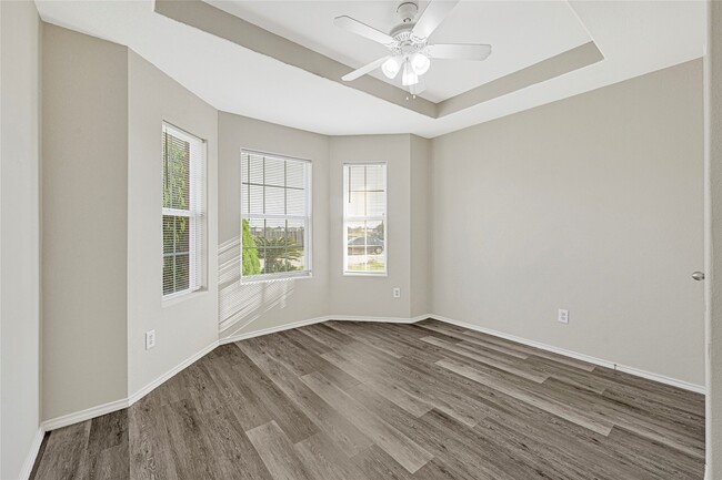 Building Photo - 12802 Rio Bravo St