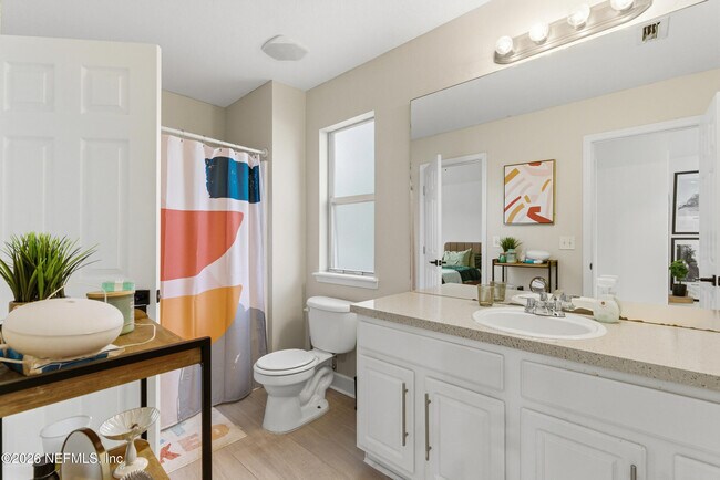 Building Photo - 7990 Baymeadows Rd E