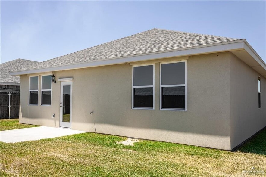 Building Photo - 14224 Chalk Ridge Dr