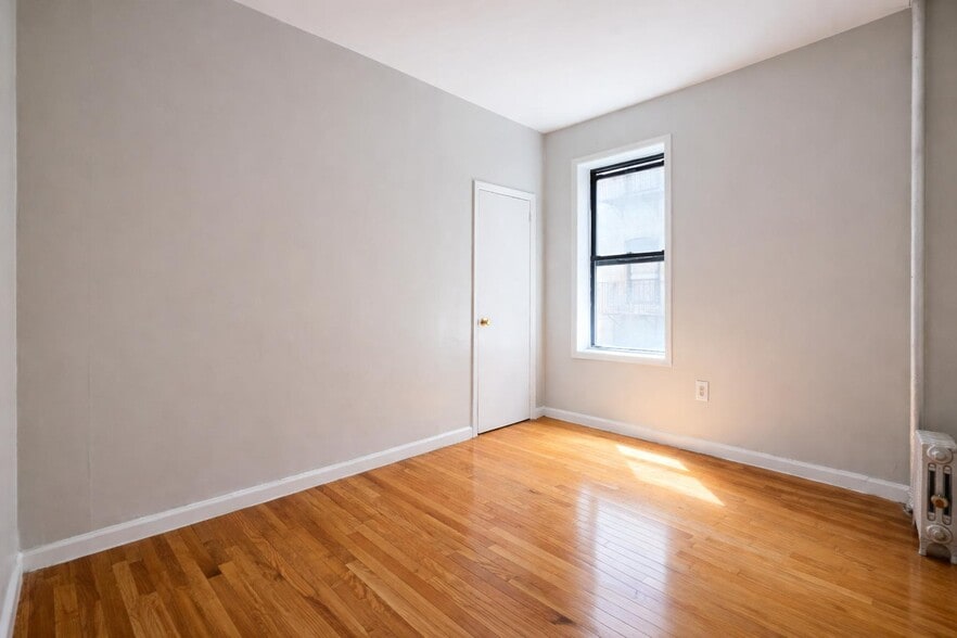 Building Photo - 148 W 142nd St