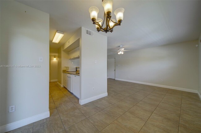 Building Photo - 15285 SW 107th Ln