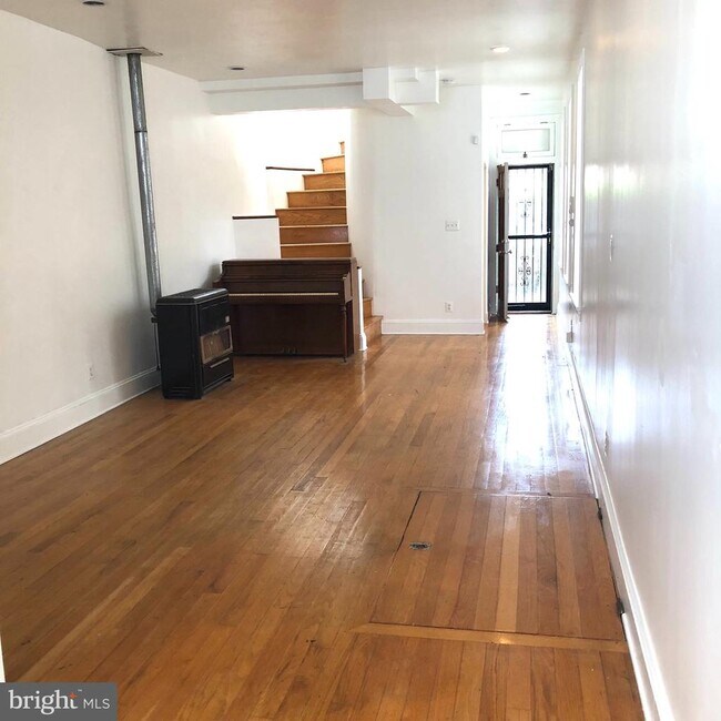 Building Photo - 120 S Carrollton Ave