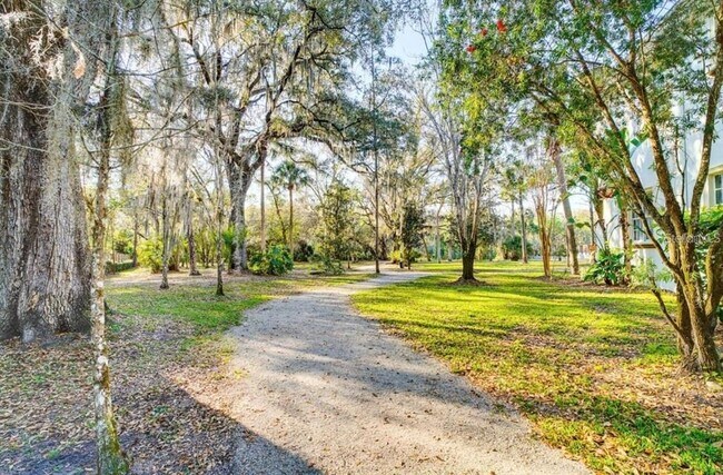 Building Photo - 8614 Miramar Terrace Cir