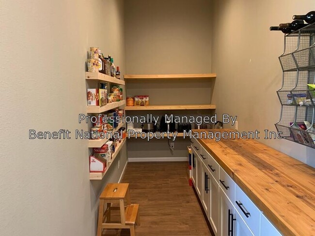 Building Photo - 32330 Shrimp Ln