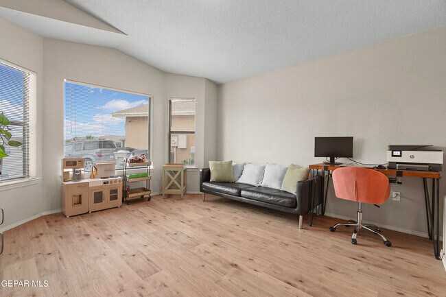 Building Photo - 6244 Spotted Eagle Dr