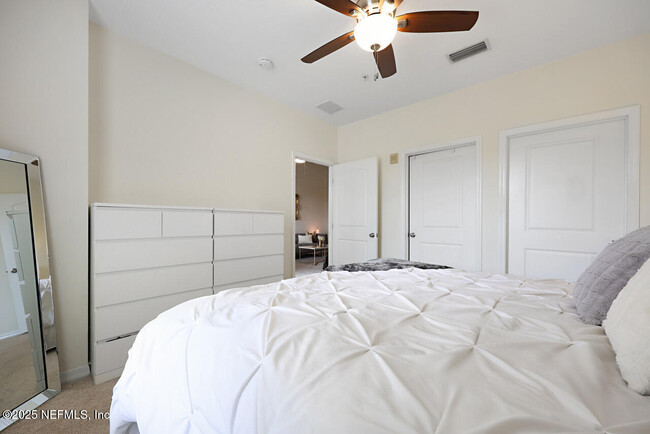 Building Photo - 12700 Bartram Park Blvd