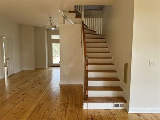 Building Photo - WELCOME TO MAYRIVER ROAD NO HOA