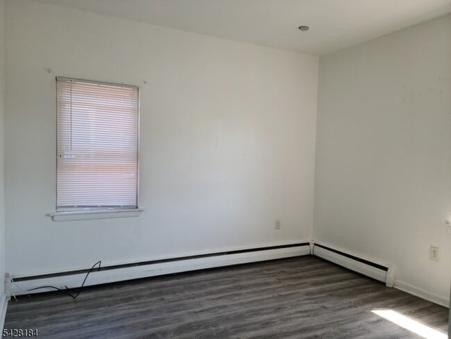 Building Photo - 312 Franklin Ave