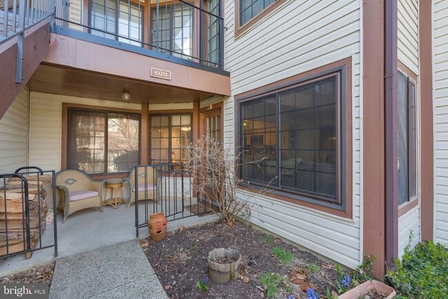 Building Photo - 6011 Curtier Dr