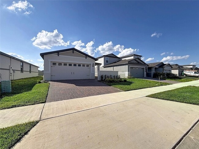 Building Photo - 520 Kennedy Dr