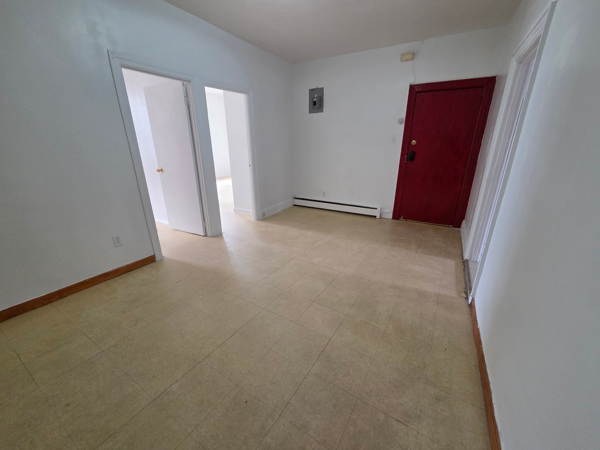 Living Room - 809 Astoria Blvd