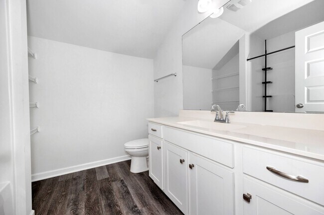 Building Photo - Beautiful 4-Bedroom Home with Office, Bonus Room, and Large Backyard
