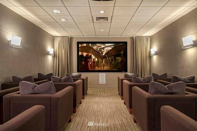 Building Photo - 10700 NE 4th St