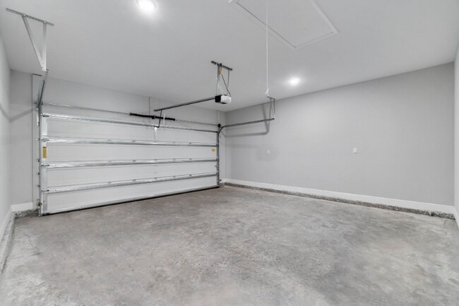 Building Photo - 8278 Nelson St