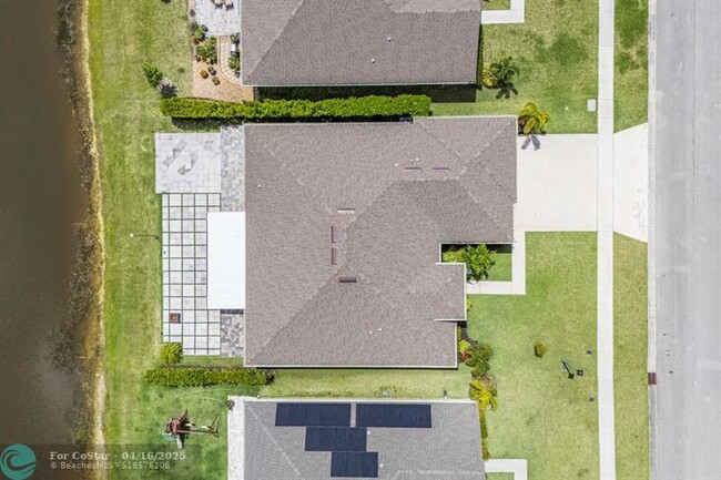 Building Photo - 8517 Waterstone Blvd