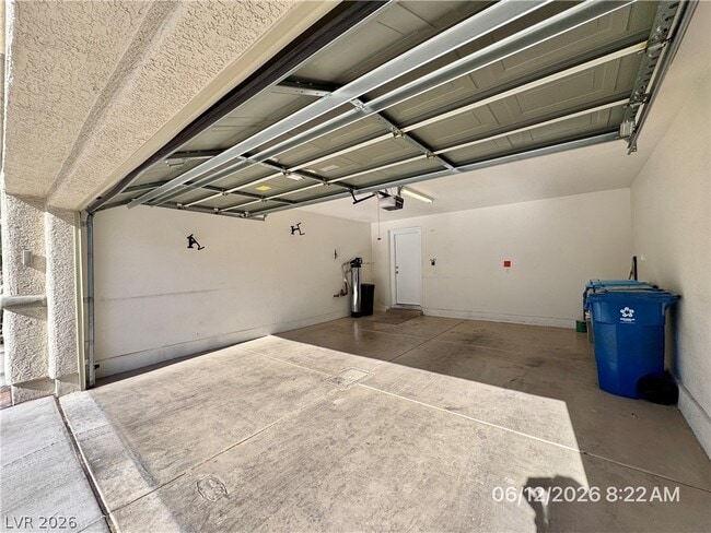 Building Photo - 6255 W Arby Ave