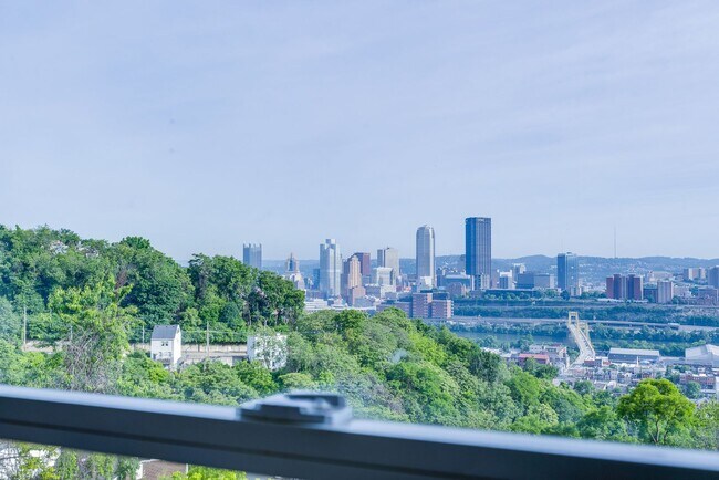 Building Photo - Available August - Check out this beautiful 2 bedroom w/ city views!