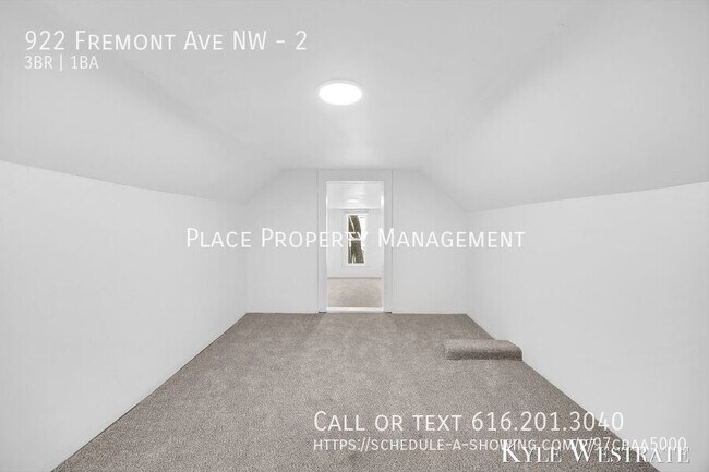 Building Photo - 922 Fremont Ave NW