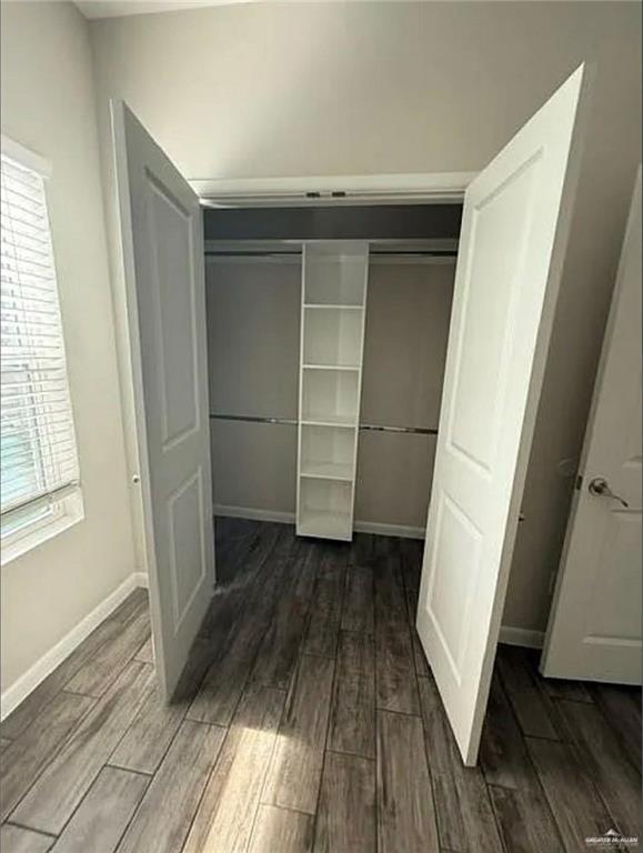 Building Photo - 20 Swallow Ave